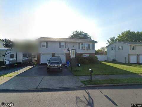 Garrett, BETHLEHEM, PA 18017