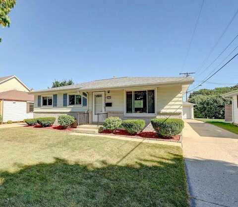 86Th, MILWAUKEE, WI 53227