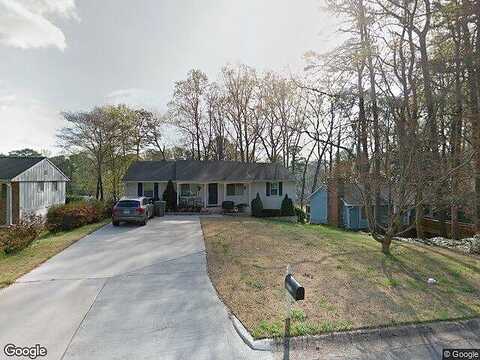 Carolyn, SMYRNA, GA 30080