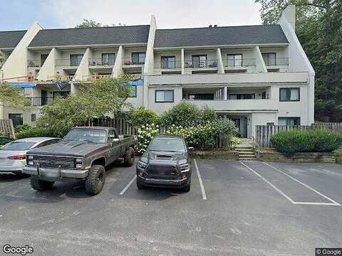 Summit House, WEST CHESTER, PA 19382