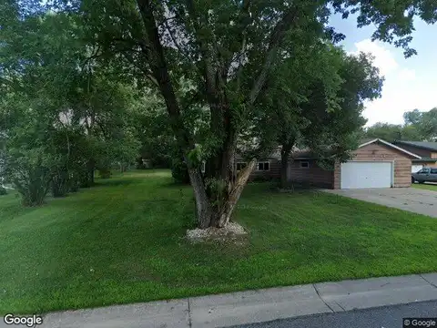 Richard, ISANTI, MN 55040