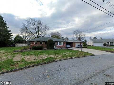 Jayann, LEBANON, PA 17042