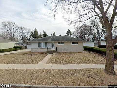 Kimberly, MILWAUKEE, WI 53221