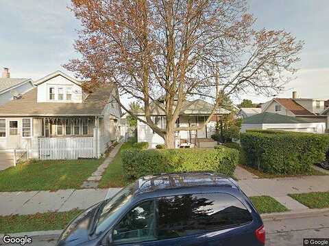 30Th, MILWAUKEE, WI 53215