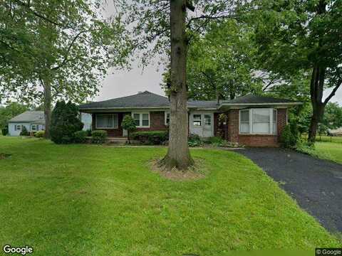 Queen, JONESTOWN, PA 17038