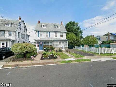 Centre, LANGHORNE, PA 19047