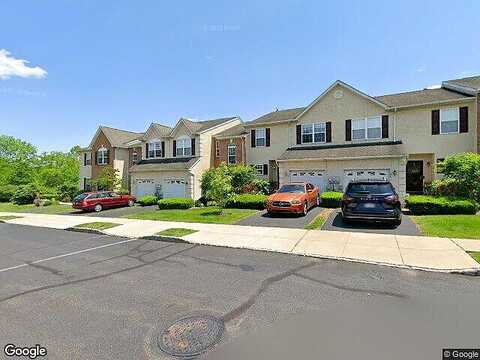 Hillcourt, RED HILL, PA 18076
