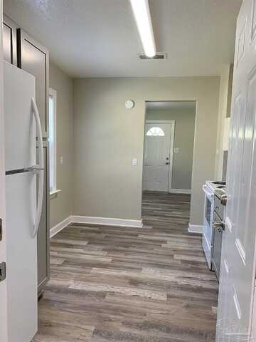 Horn, PENSACOLA, FL 32506