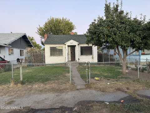 7Th, YAKIMA, WA 98901
