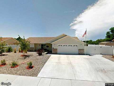Hall, FRUITA, CO 81521