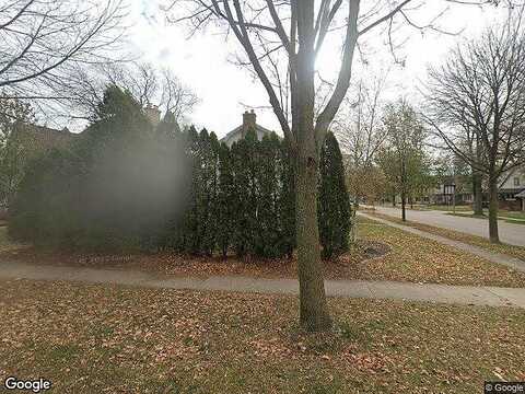 Lexington, MILWAUKEE, WI 53217