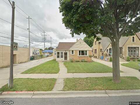 71St, MILWAUKEE, WI 53210