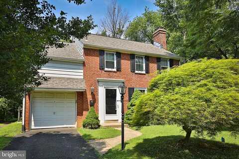 Forrest, ELKINS PARK, PA 19027
