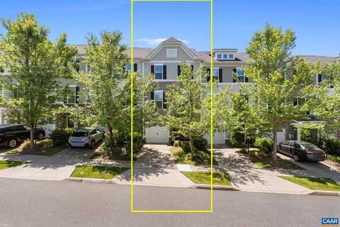 Pebble Beach, CHARLOTTESVILLE, VA 22901