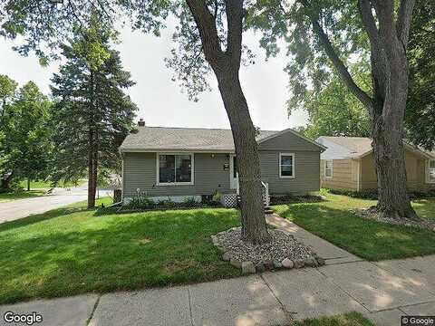 Waukon, SAINT PAUL, MN 55119