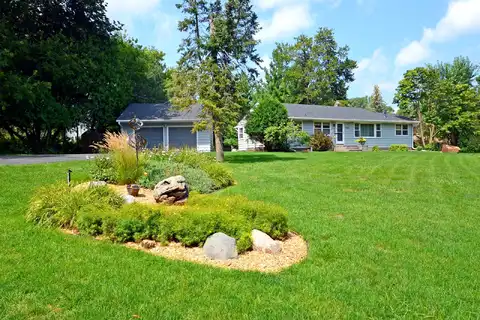 Crestview, EXCELSIOR, MN 55331