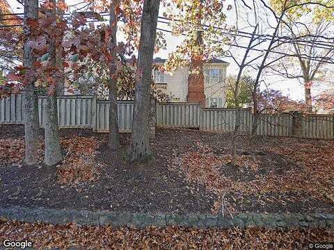 Saint James, LYNCHBURG, VA 24503