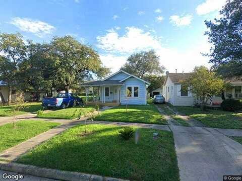 Summit, SAN ANTONIO, TX 78201