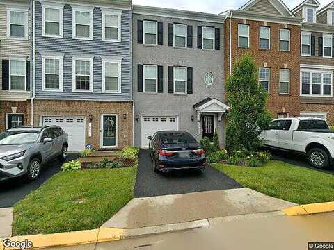 Hinton, MANASSAS, VA 20112