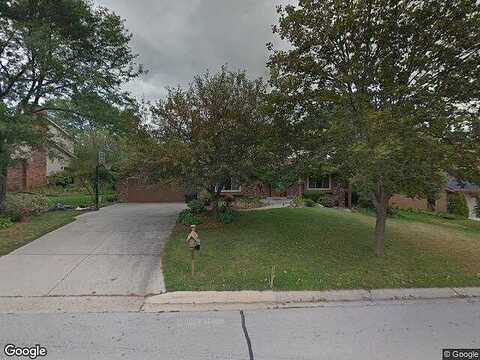 Grandview, GREENDALE, WI 53129