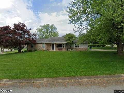 Cedarwood, YORK, PA 17402