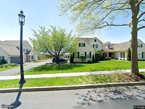 Pine, ELVERSON, PA 19520