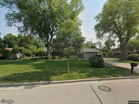 Holmes, MILWAUKEE, WI 53228