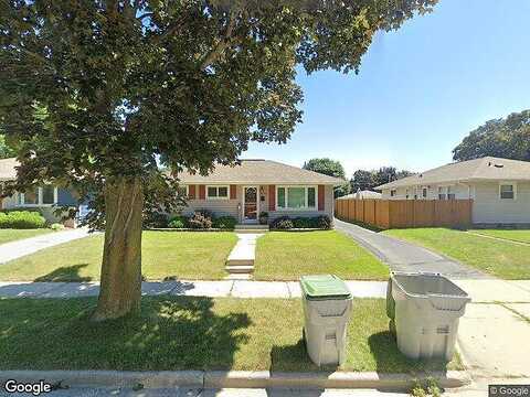 19Th, MILWAUKEE, WI 53221