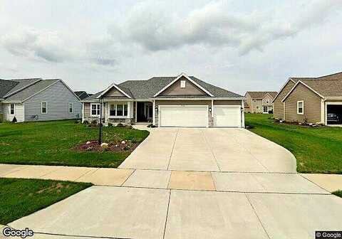 Howell Oaks, WAUKESHA, WI 53188