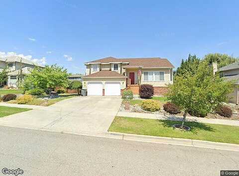 Stephanie Brooke, WENATCHEE, WA 98801