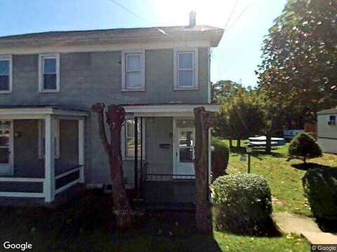 Center, TREMONT, PA 17981