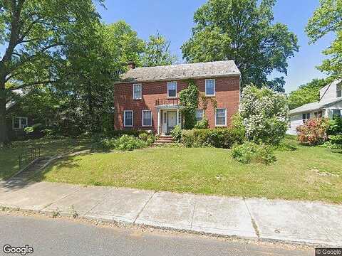 8Th, QUAKERTOWN, PA 18951