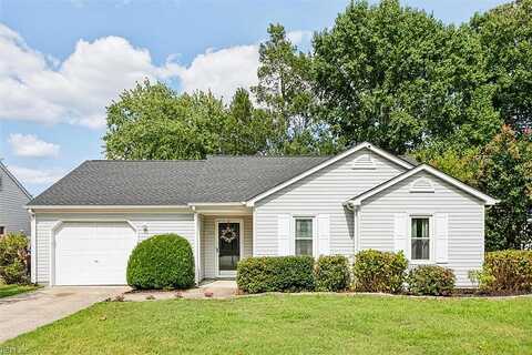 Michelle, NEWPORT NEWS, VA 23601