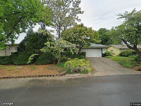 Nina, SALEM, OR 97302