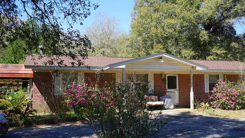 Audiss, MILTON, FL 32583