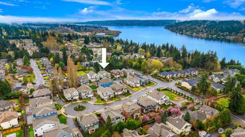 61St, BELLEVUE, WA 98006
