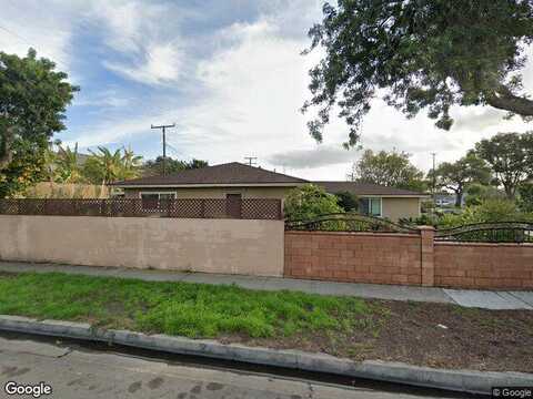 Laurel, SANTA ANA, CA 92704