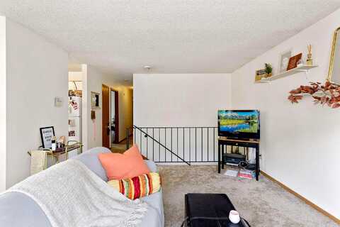 9Th, MINNEAPOLIS, MN 55414