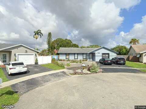 14Th, PEMBROKE PINES, FL 33024