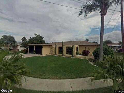 Vinewood, NORTH FORT MYERS, FL 33903