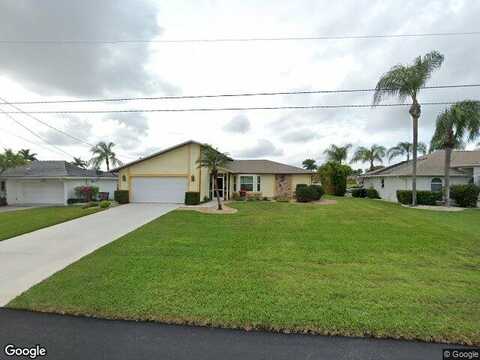 1St, CAPE CORAL, FL 33914