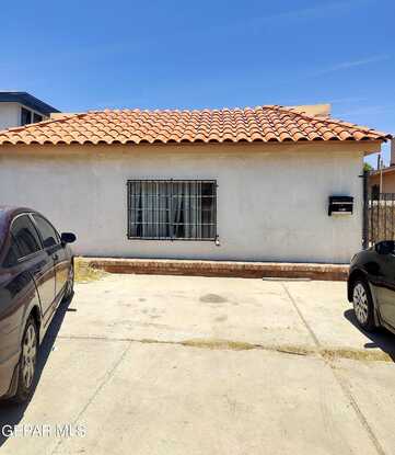 Gateway, EL PASO, TX 79903