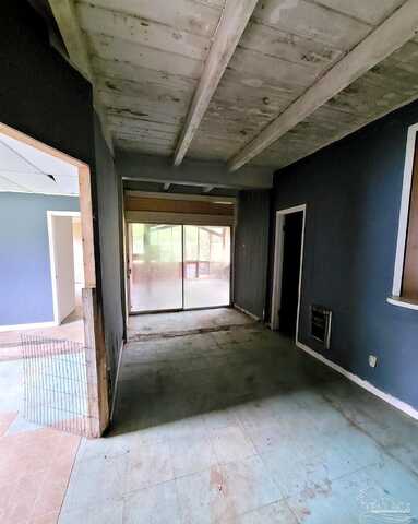 Pinestead, PENSACOLA, FL 32503