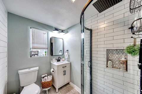 58Th, SAINT PETERSBURG, FL 33714