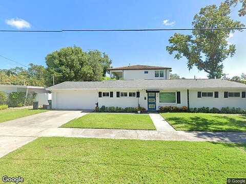 Gardenia, TAMPA, FL 33609