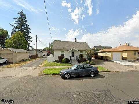 8Th, WALLA WALLA, WA 99362