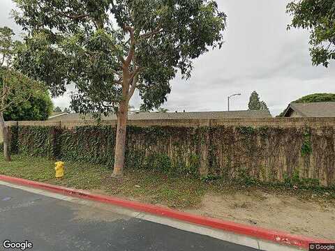 Barclay, SANTA ANA, CA 92701