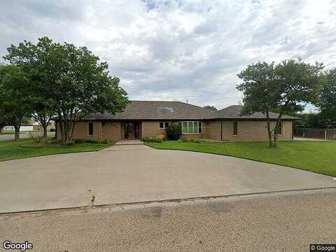21St, PERRYTON, TX 79070