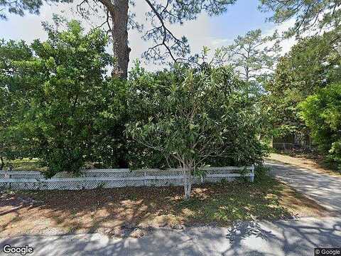 Hopper, NICEVILLE, FL 32578