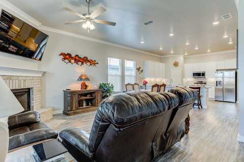 Avenue, LUBBOCK, TX 79423